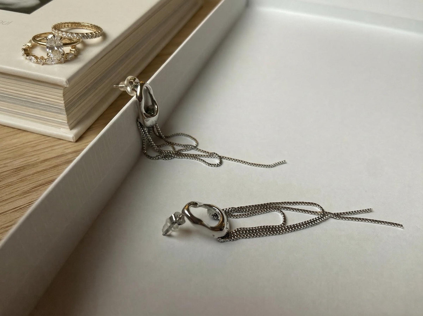 Silver Chain Tassel Earrings Minimalist Stainless Steel Hoop Earrings Modern Dangle Drop Jewelry for Women